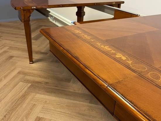 CHERRY OVAL TABLE