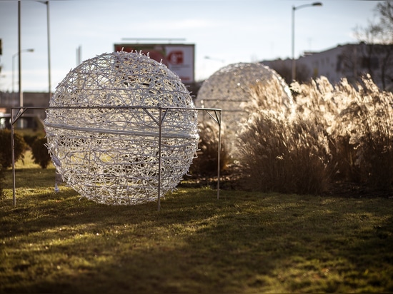 Openwork Spheres: Versatile Urban Decor for All Seasons