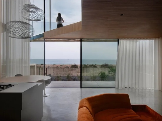 A Sussex beach house boldly reimagines its seaside typology
