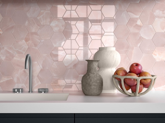 Interior design trends: from small sizes to hexagonal tiles