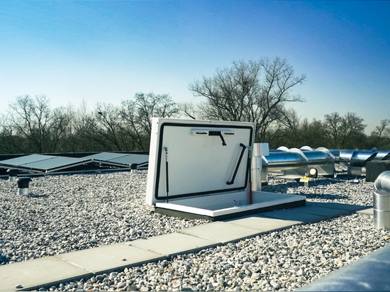 DL Series Roof Hatches with Access Ladder – Buurtschap te Veld, Eindhoven
