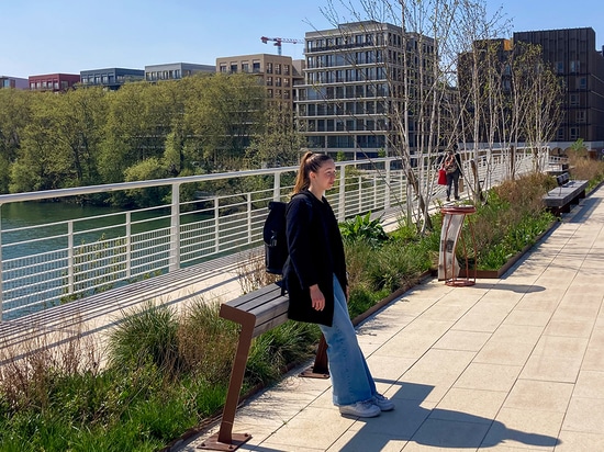 Custom bench - Louafi Bouguera Olympic Bridge, Paris