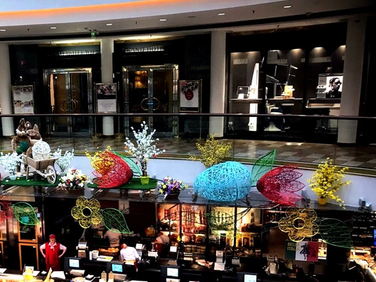 Summer Cities in Bloom and Light: A New Era of Urban Illuminations