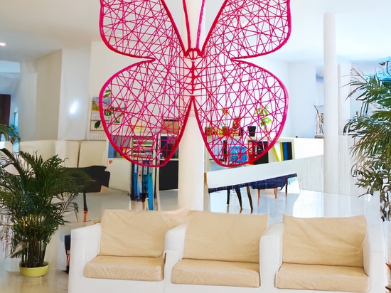 Lightweight Urban Sculptures: Terra Introduces Fiberglass Openwork for Seasonal Public Design