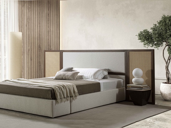 Bed with Vienna straw headboard