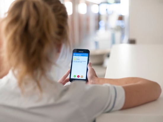 Robin with IQ Messenger integration