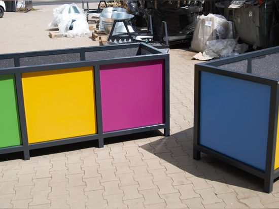 Custom Color and Civic Impact in the Language of Planters