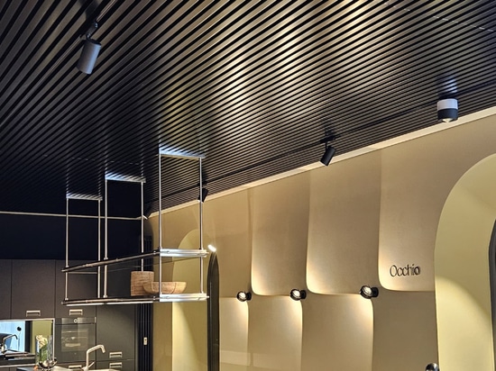 Atena aluminium staves with gap