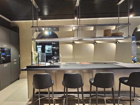 Atena metal ceilings staves