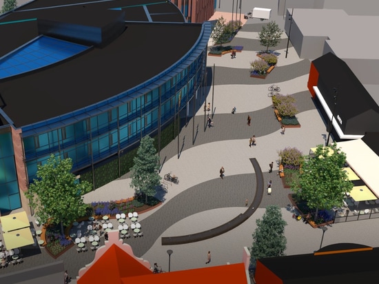 Boxmeer – Town Hall Square with 8.3 m³ Water Storage in the planters