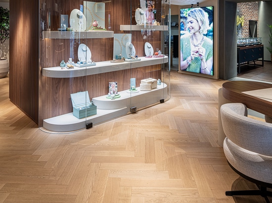 Dennebos Flooring prime grade herringbone floor in color M.716