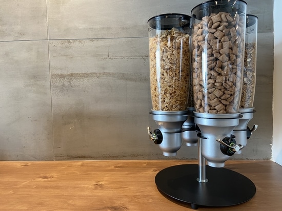 Give your breakfast buffet a boost with IDM dispensers