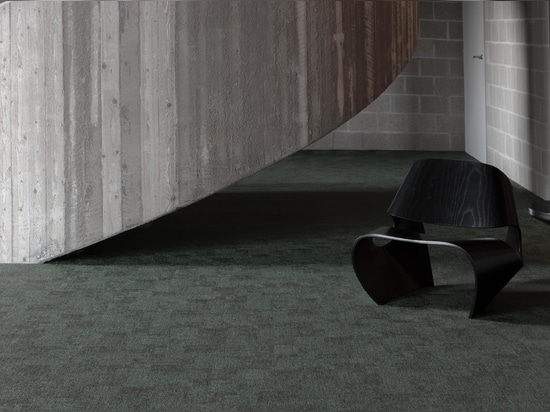 New colours in our bio-based Hybrid collection