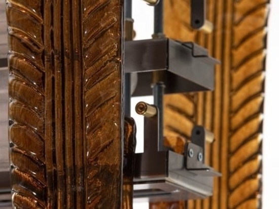 Structural Detail – Handcrafted Assembly and Brass Frame