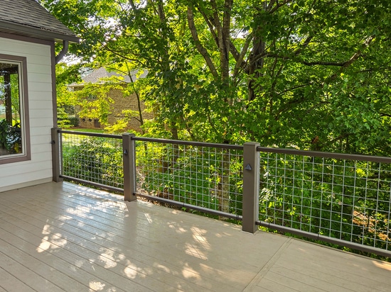 DIY your dream deck with welded wire mesh railings that blend industrial charm and backyard durability. See how Banker Wire’s custom mesh adds safety and style to any outdoor project.