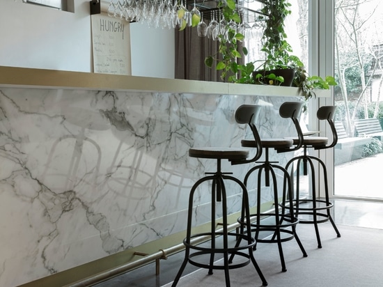 Discover 2TEC2 Rugs for your indoor and outdoor spaces