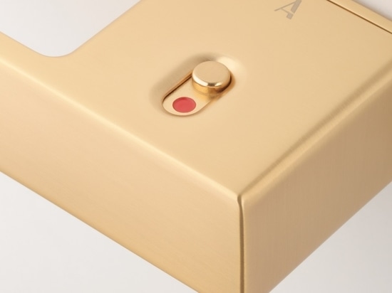 Ludisia APRILE Door Handle – Modern Design, Minimalist Form and Elegant Finishes!
