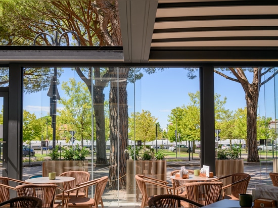 KE for an Outdoor Space Combining Elegance and Climate Comfort