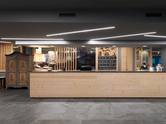 Hotel Fedora: an example of alpine architecture featuring porcelain tiles