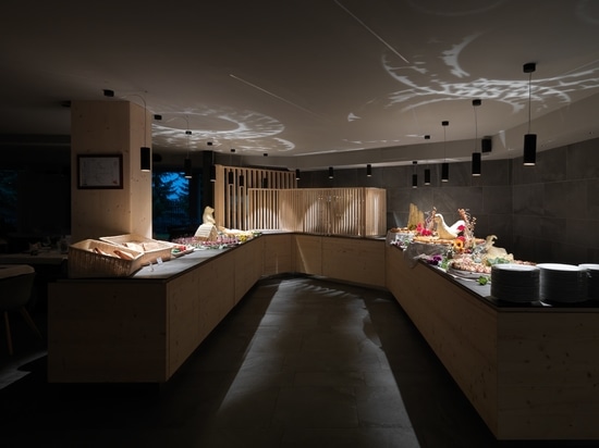Hotel Fedora: an example of alpine architecture featuring porcelain tiles