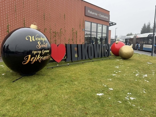 What we can learn from this season’s Christmas decorations