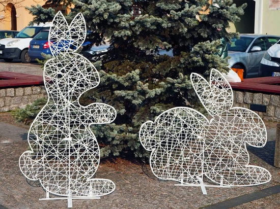 Easter trends in urban spaces: shaping spring arrangements