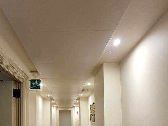 Metal panels for corridors