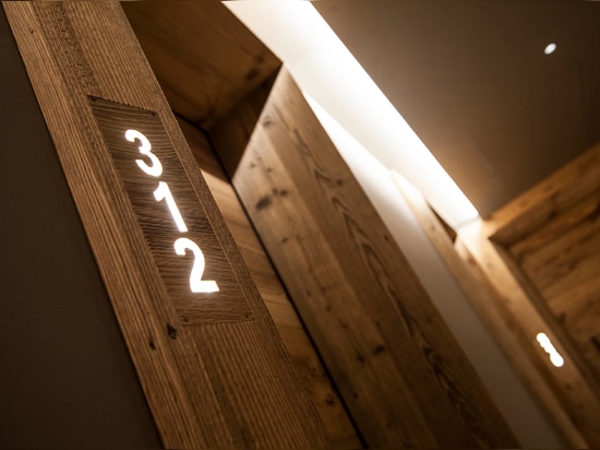 Interior Lighting Design, Hotel Mirabello - Photo © Manrico dell'Agnola