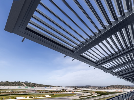KE at the Ricardo Tormo Circuit in Valencia. Design and planning on pole position: the challenge of “suspended” coverings for the MotoGP VIP area