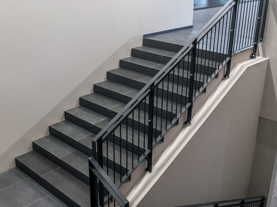 Commercial development and design: a fitness facility realized with Caesar surfaces