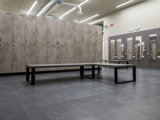 Commercial development and design: a fitness facility realized with Caesar surfaces