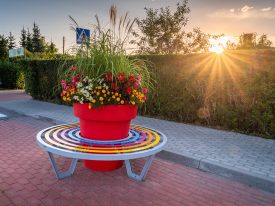 Emotional design in public spaces: shaping everyday urban experience