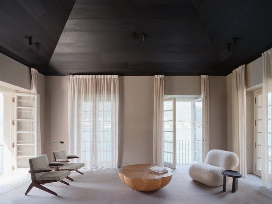 COMO LAKEHOUSE