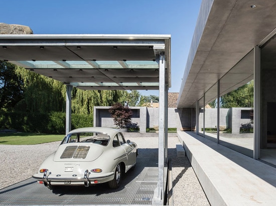 How to Upgrade Garage Space Using a Vehicle Lift