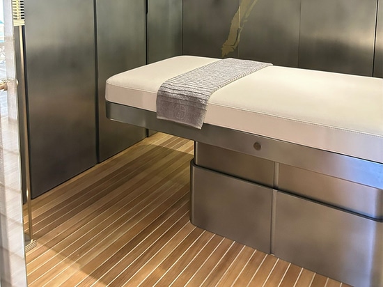 In the silence of the Admiral Armani Yacht 72m Spa, our signature massage bed finds Its home