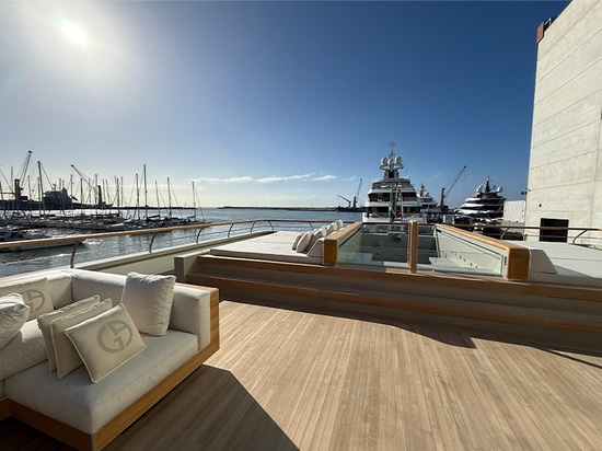 In the silence of the Admiral Armani Yacht 72m Spa, our signature massage bed finds Its home