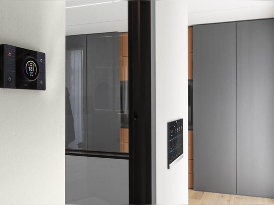 AVE: Home Automation and Touch Controls for a Contemporary Villa in Franciacorta