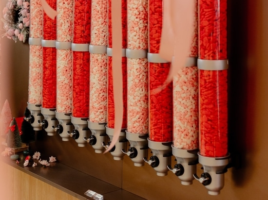 How Frozen Yogurt Shops Are Turning Toppings Walls Into Interior Design Features