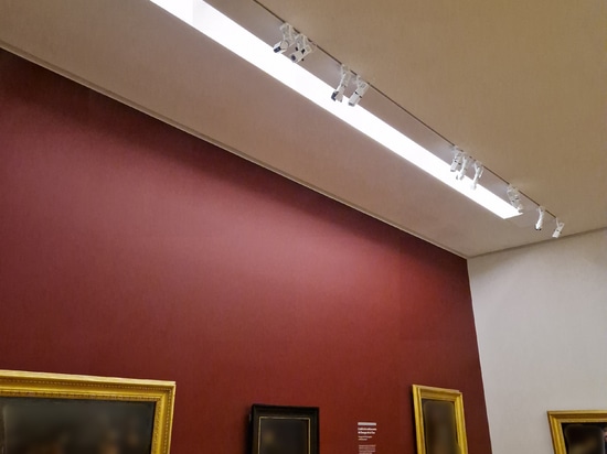 Museum lighting