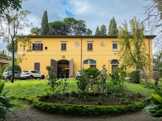 Stibbert Museum Library