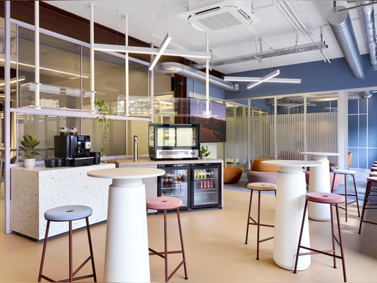 REWE Trakt X receives the German Design Award 2026