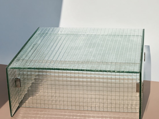 TALES IN GLASS, 70 YEARS OF LOVE FOR GLASS