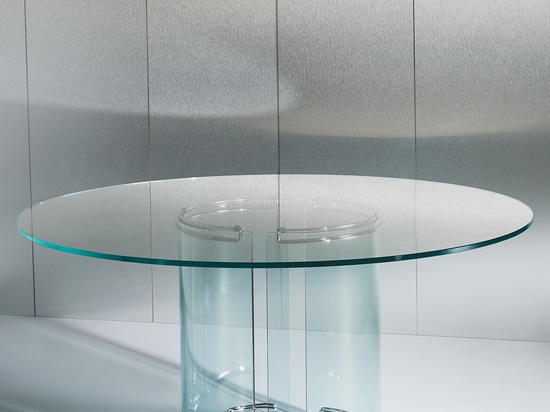 TALES IN GLASS, 70 YEARS OF LOVE FOR GLASS
