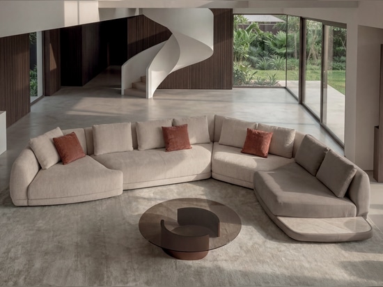AURA COLLECTION — A Conversation with Margherita Fanti
