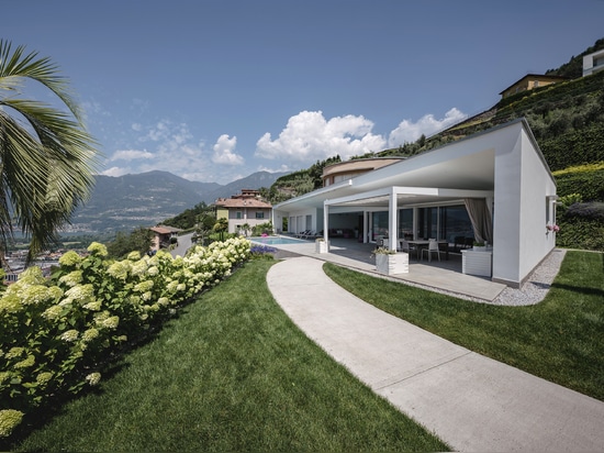 Carrera: panoramic shade on Lake Iseo