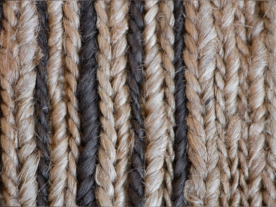 Himalayan Skin jute rug