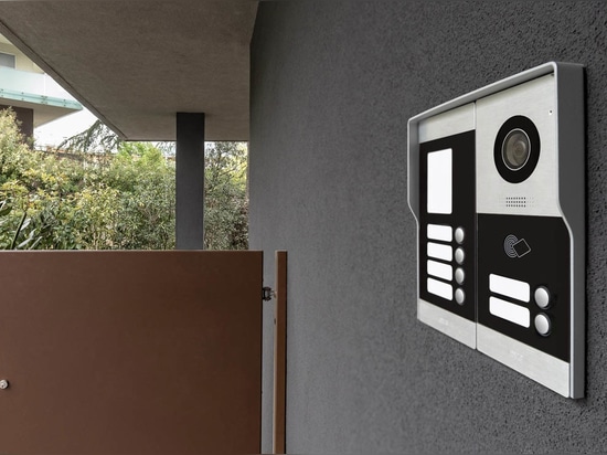 Home automation and AVE toggle switches in a Brescia Apartment: where style meets technology