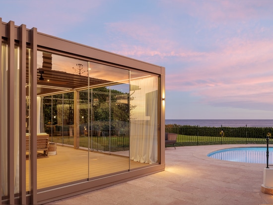 Carrera in Denia: a transition space between home and Mediterranian