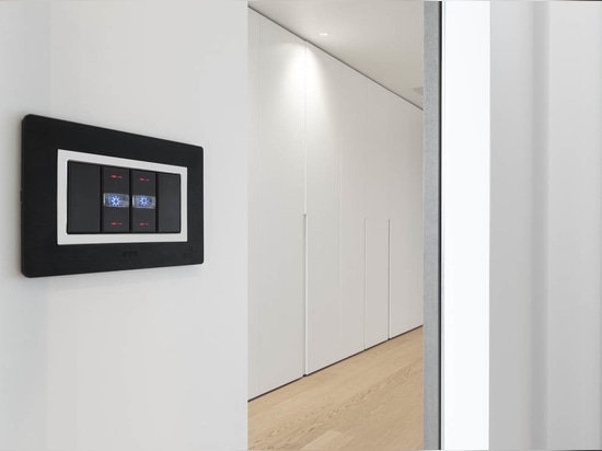 AVE home automation and design in a contemporary lake-view villa