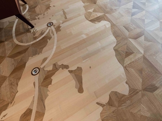 Parquet installation and top view of the Silk Road map